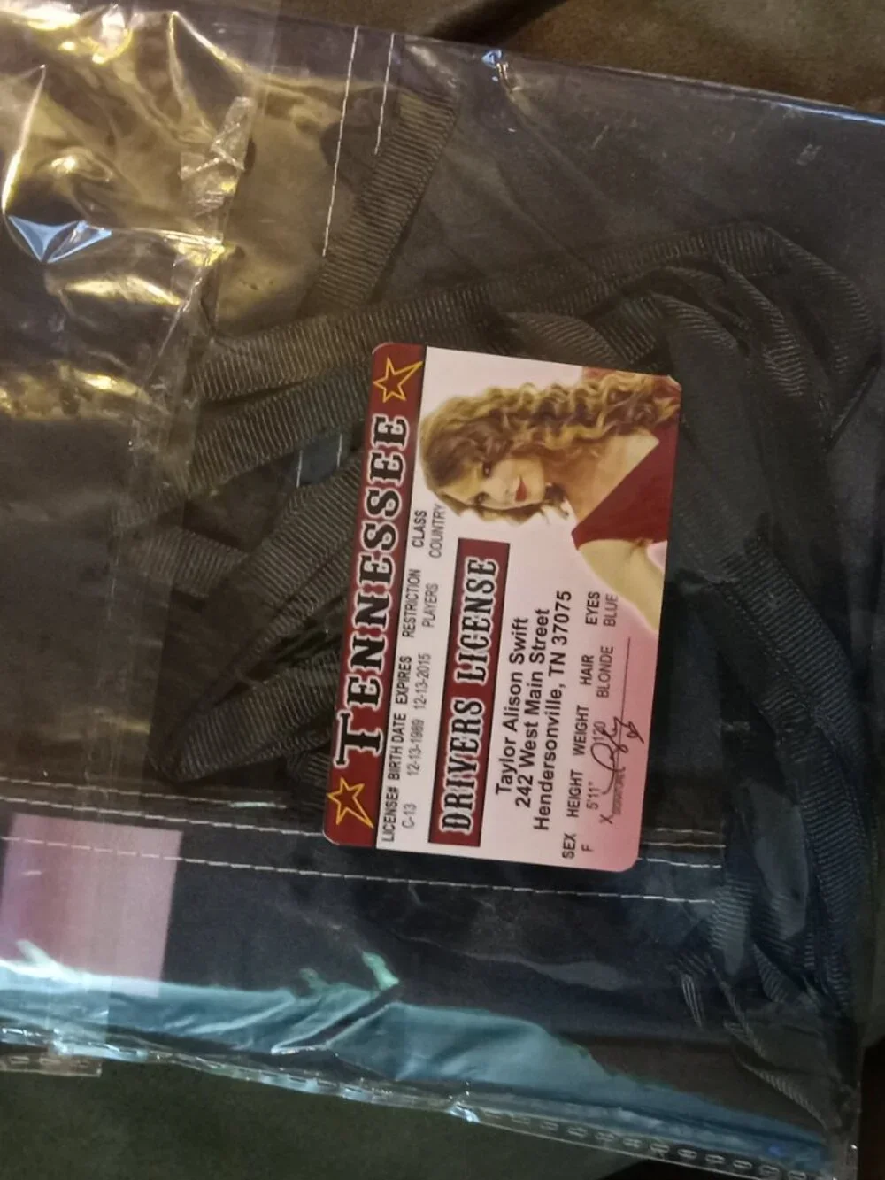 NEW Taylor Swift BUNDLE Joke I.D. + 3x5 Flag